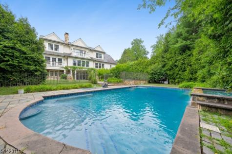 281 Long Hill Drive Millburn NJ 07078