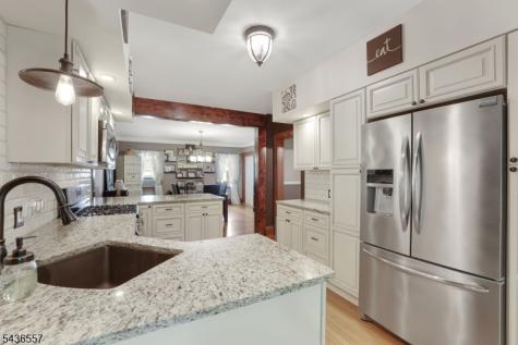 26 Maple Road Ringwood NJ 07456