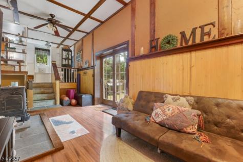 26 Maple Road Ringwood NJ 07456
