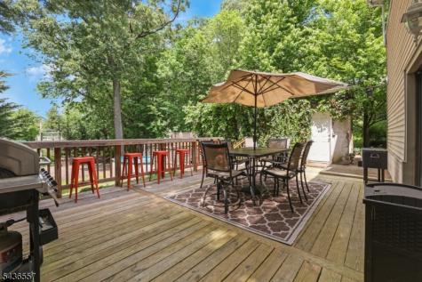 26 Maple Road Ringwood NJ 07456