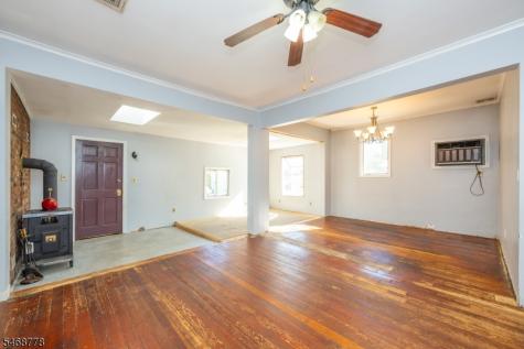 8 Townsend Avenue Hanover NJ 07927