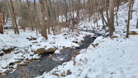 58 Hollow Road Lebanon NJ 08826