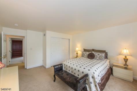 14 Vista Drive Mount Olive NJ 07836