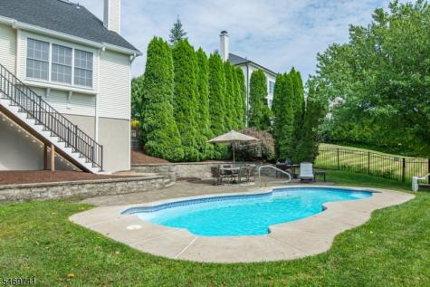 14 Vista Drive Mount Olive NJ 07836