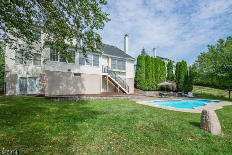 14 Vista Drive Mount Olive NJ 07836