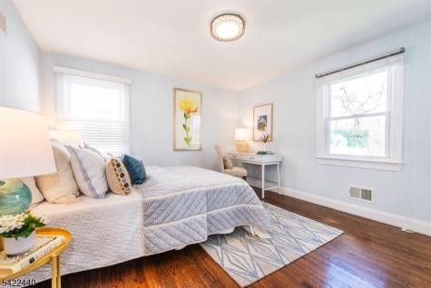 74 Franklin Street Verona NJ 07044