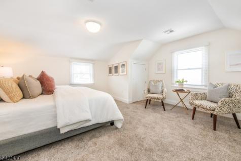 74 Franklin Street Verona NJ 07044