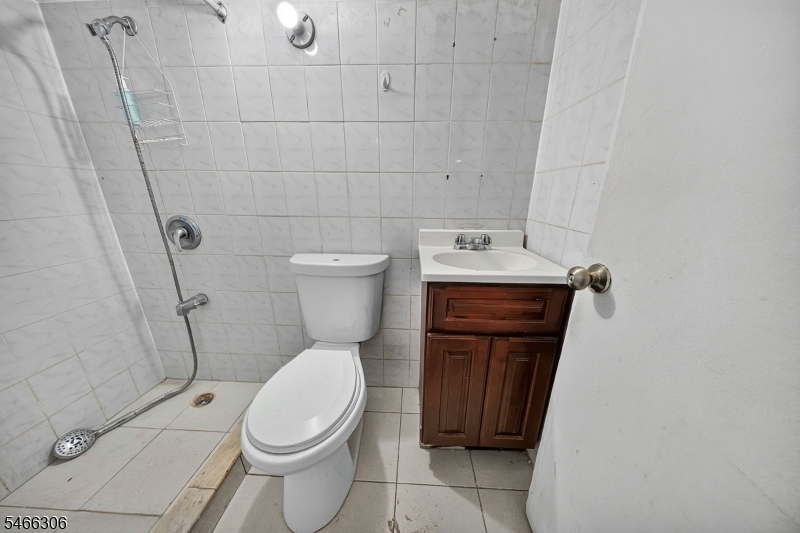 307 Conant Street Hillside NJ 07205