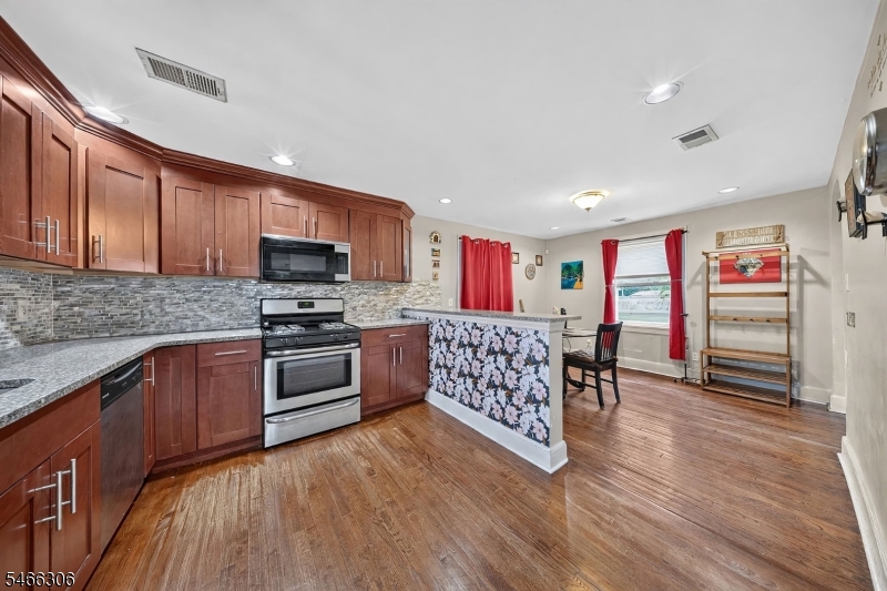 307 Conant Street Hillside NJ 07205