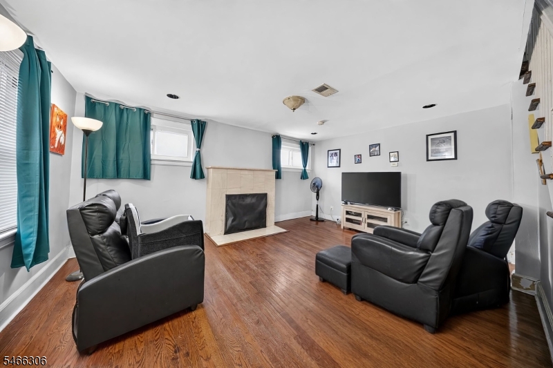 307 Conant Street Hillside NJ 07205