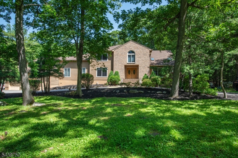 52 Tower Hill Lane Kinnelon NJ 07405