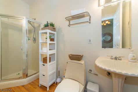 52 Tower Hill Lane Kinnelon NJ 07405