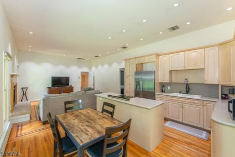 52 Tower Hill Lane Kinnelon NJ 07405