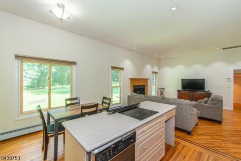 52 Tower Hill Lane Kinnelon NJ 07405