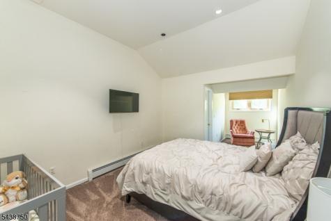 52 Tower Hill Lane Kinnelon NJ 07405