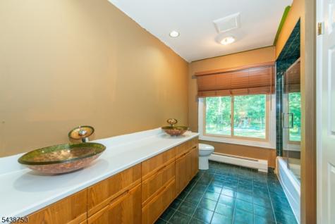 52 Tower Hill Lane Kinnelon NJ 07405