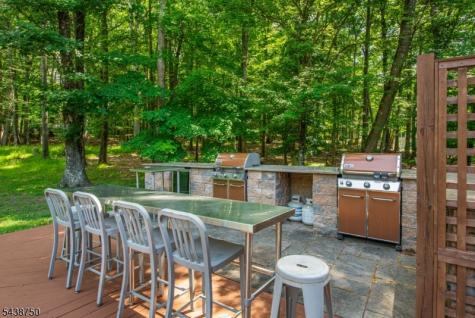 52 Tower Hill Lane Kinnelon NJ 07405
