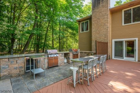 52 Tower Hill Lane Kinnelon NJ 07405