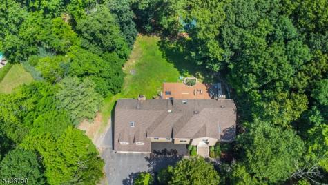 52 Tower Hill Lane Kinnelon NJ 07405