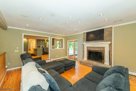 52 Tower Hill Lane Kinnelon NJ 07405