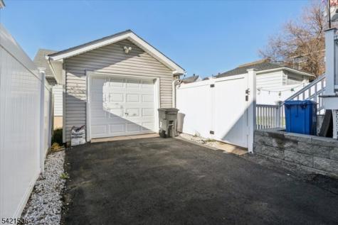 100 Tiona Avenue Belleville NJ 07109