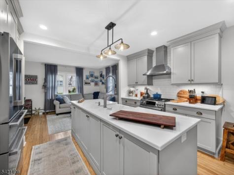 108 9TH Avenue Hawthorne NJ 07506