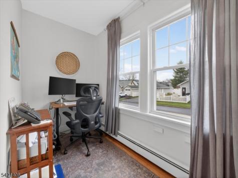 108 9TH Avenue Hawthorne NJ 07506