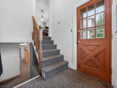 108 9TH Avenue Hawthorne NJ 07506