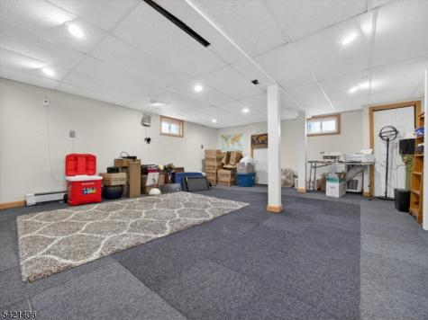 108 9TH Avenue Hawthorne NJ 07506