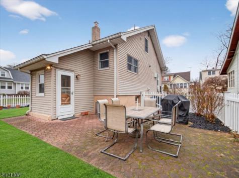 108 9TH Avenue Hawthorne NJ 07506