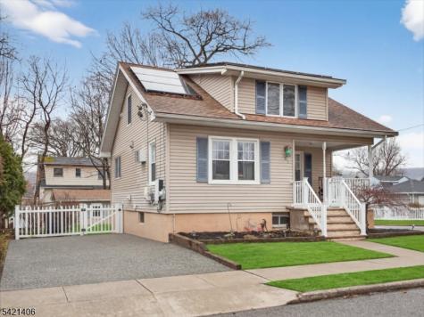 108 9TH Avenue Hawthorne NJ 07506
