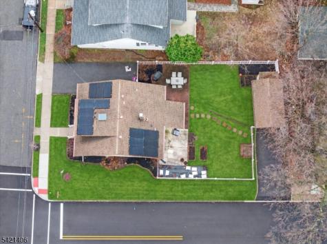 108 9TH Avenue Hawthorne NJ 07506