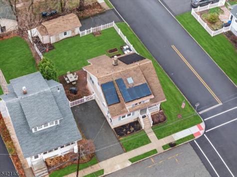 108 9TH Avenue Hawthorne NJ 07506