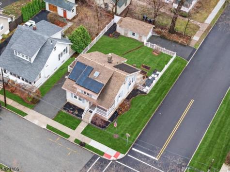108 9TH Avenue Hawthorne NJ 07506