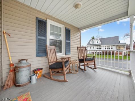 108 9TH Avenue Hawthorne NJ 07506