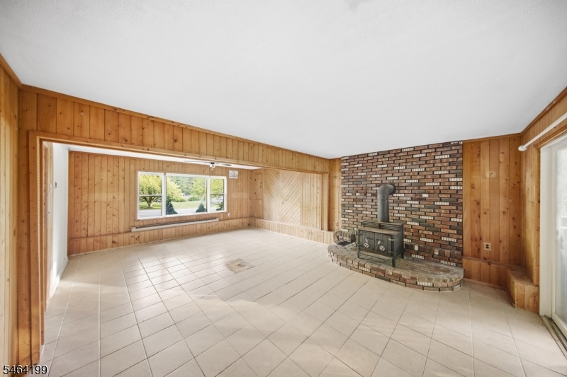 52 Lounsberry Hollow Road Vernon NJ 07461