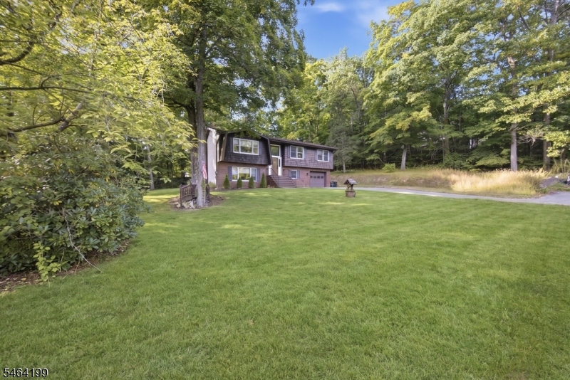 52 Lounsberry Hollow Road Vernon NJ 07461