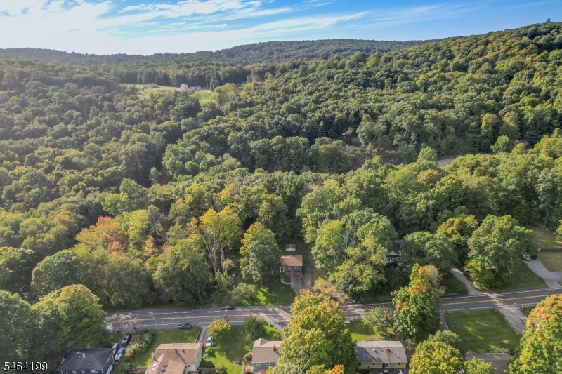 52 Lounsberry Hollow Road Vernon NJ 07461