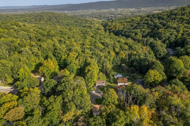 52 Lounsberry Hollow Road Vernon NJ 07461