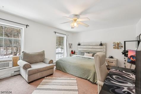 14 Sweetman Lane West Milford NJ 07480