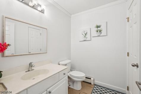 14 Sweetman Lane West Milford NJ 07480