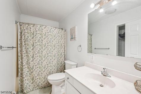 14 Sweetman Lane West Milford NJ 07480