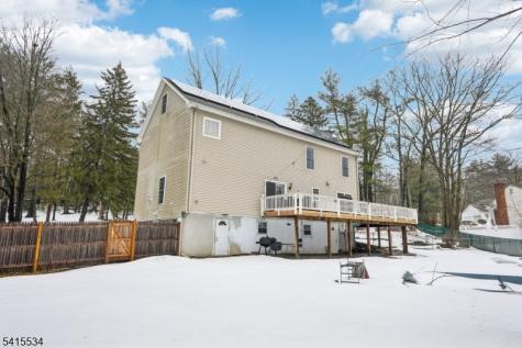 14 Sweetman Lane West Milford NJ 07480