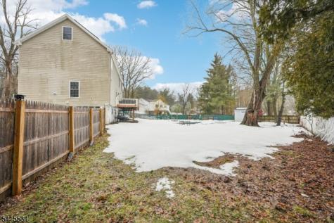 14 Sweetman Lane West Milford NJ 07480