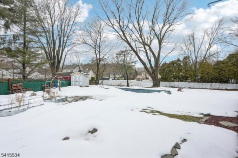 14 Sweetman Lane West Milford NJ 07480