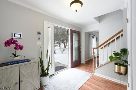 14 Sweetman Lane West Milford NJ 07480