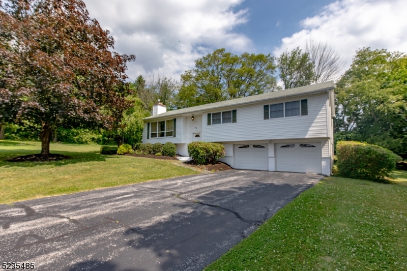 28 Elizabeth Drive Wantage NJ 07461