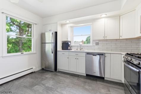162 Washington Street Berkeley Heights NJ 07922