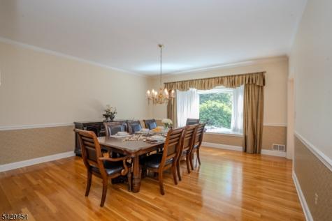40 Newland Court Bridgewater NJ 08807