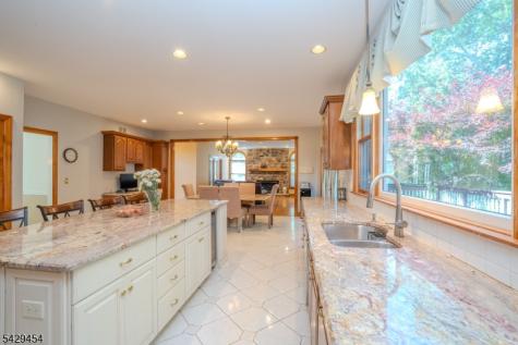 40 Newland Court Bridgewater NJ 08807